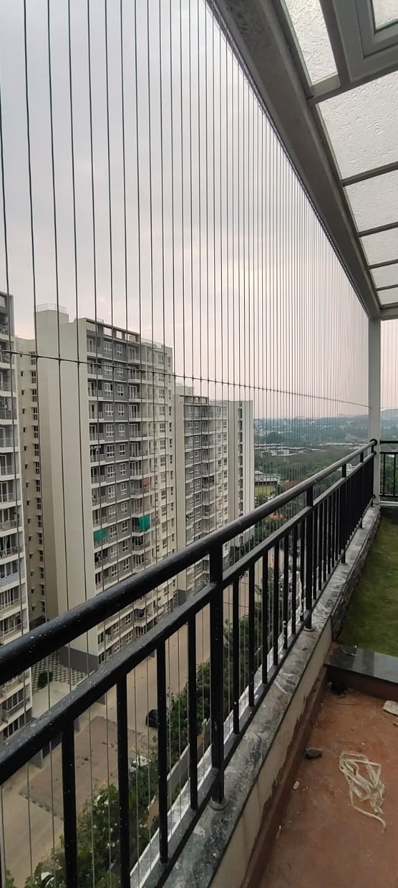 About Invisible Grills